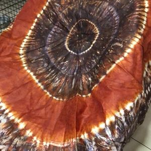 Linen tie dye round tablecloth